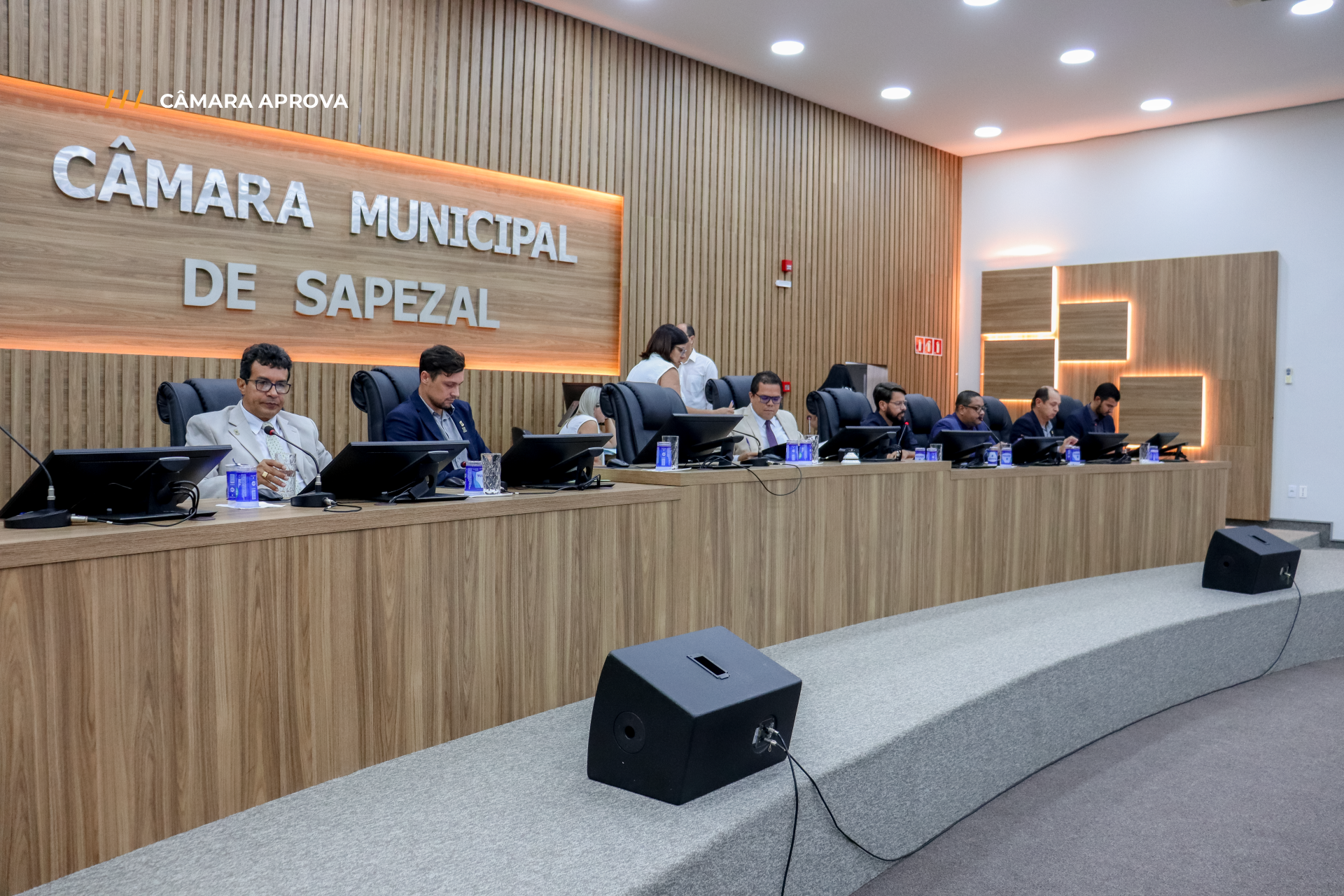 A Câmara Municipal de Sapezal aprova em turno único o PL 45/2023 referente à doação do Distribuidor de Calcário.