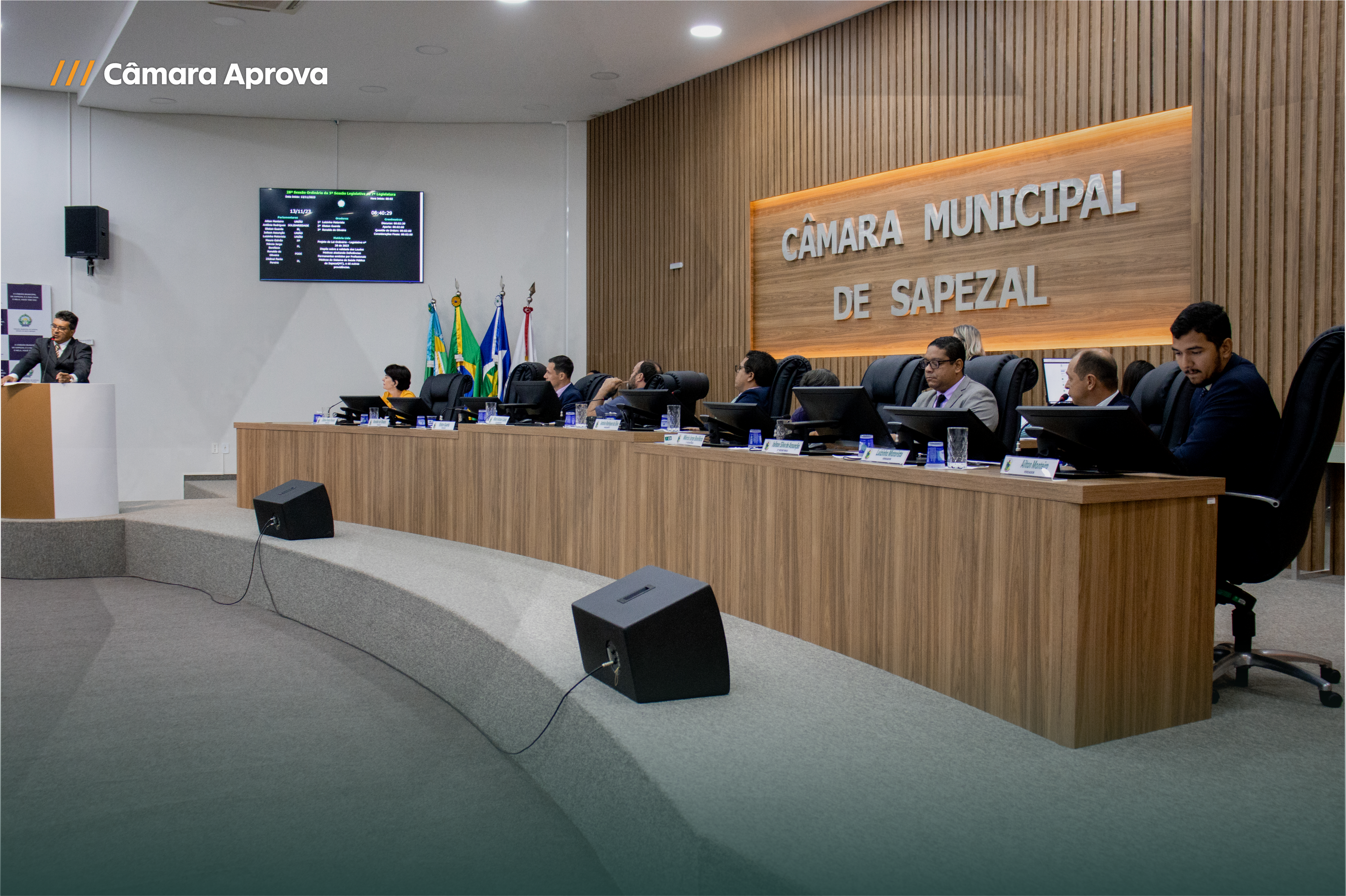 Câmara Municipal Aprova em Segunda Votação Projeto de Lei que Estabelece Normas para Serviços de Táxi