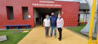 Vereador visita creche no Bairro Jardim Sapezal