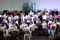 VEREADORES PRESTIGIAM APRESENTAÇÃO MUSICAL DOS ALUNOS DO “CEPEC”