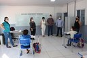 Vereadores visitam escola na zona rural e vistoriam obras